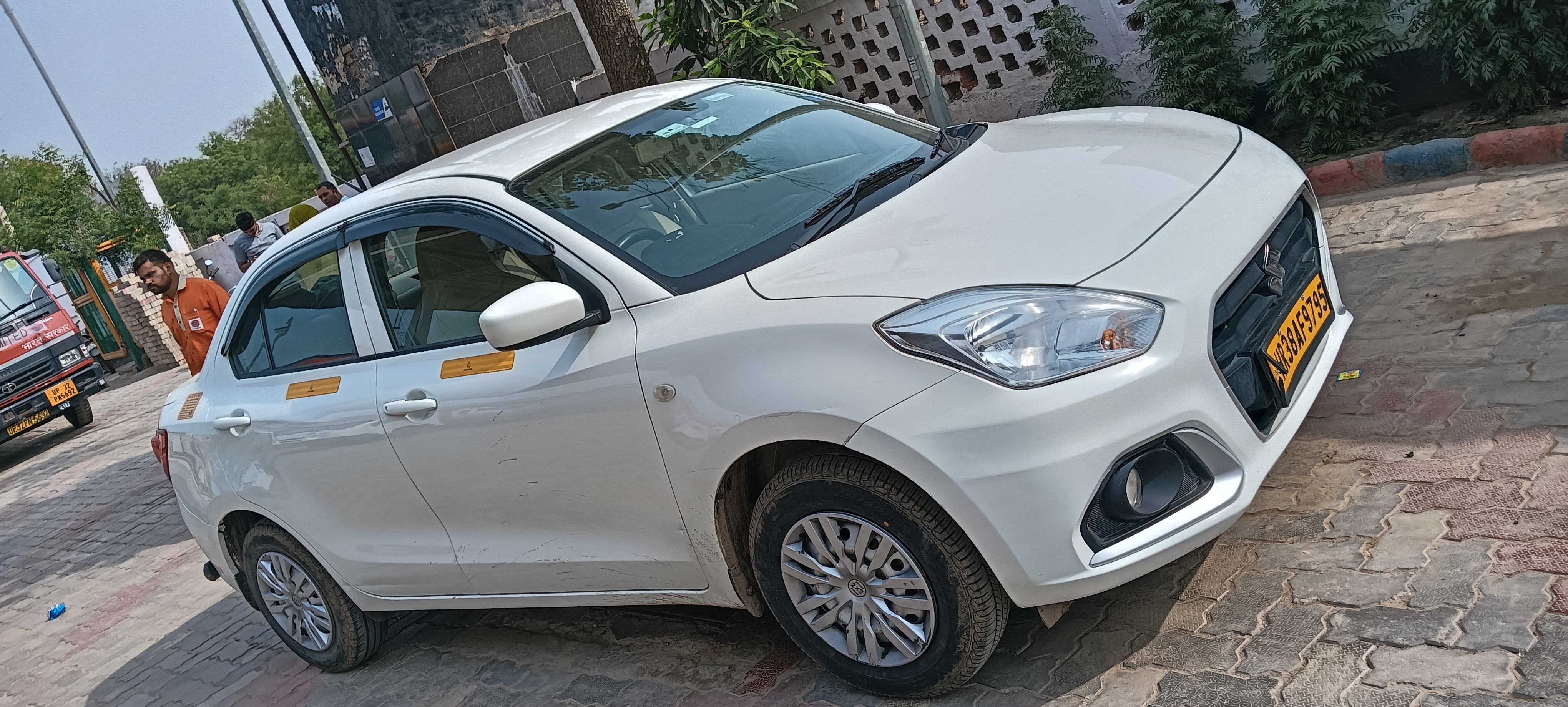 Photo 2 of Monu cab service