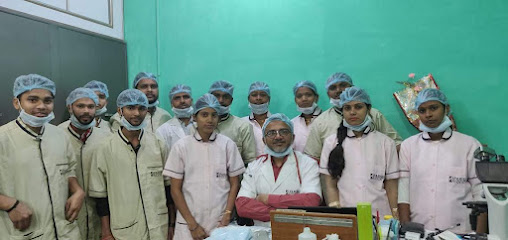 Photo 1 of Dr.Tanveer Faridi