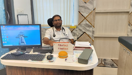 Photo 1 of Dr Manish Kumar