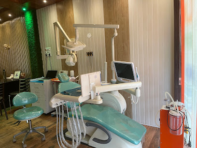 Photo 1 of Dr Deepak Singh