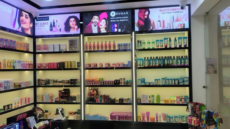 Photo 3 of Bloomlush Cosmetics