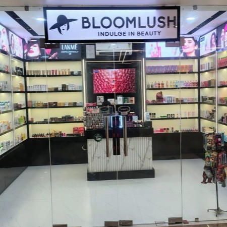 Bloomlush Cosmetics Logo